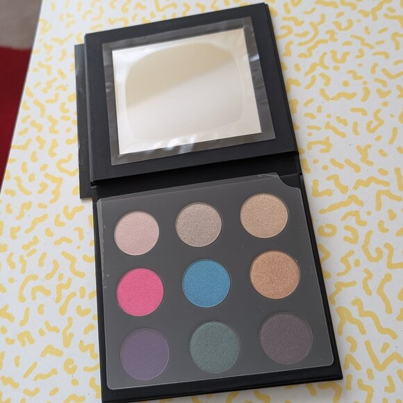 Make Up For Ever Artist Shadows 2 Eyeshadow Palette - Picture 1 of 3